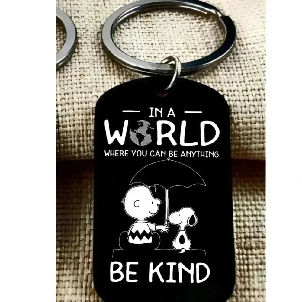 Snoopy charley brown be kind world Keychain